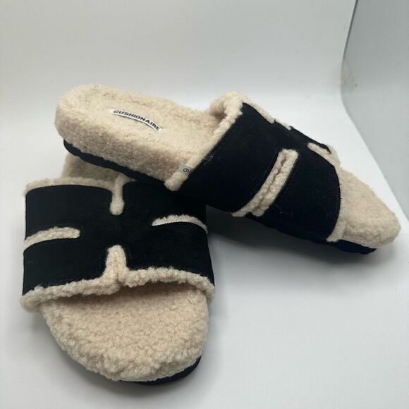 CUSHIONAIRE Women's Cuddle Fur Faux Shearling lined slide sandal +Memory Foam 8 - Picture 6 of 7